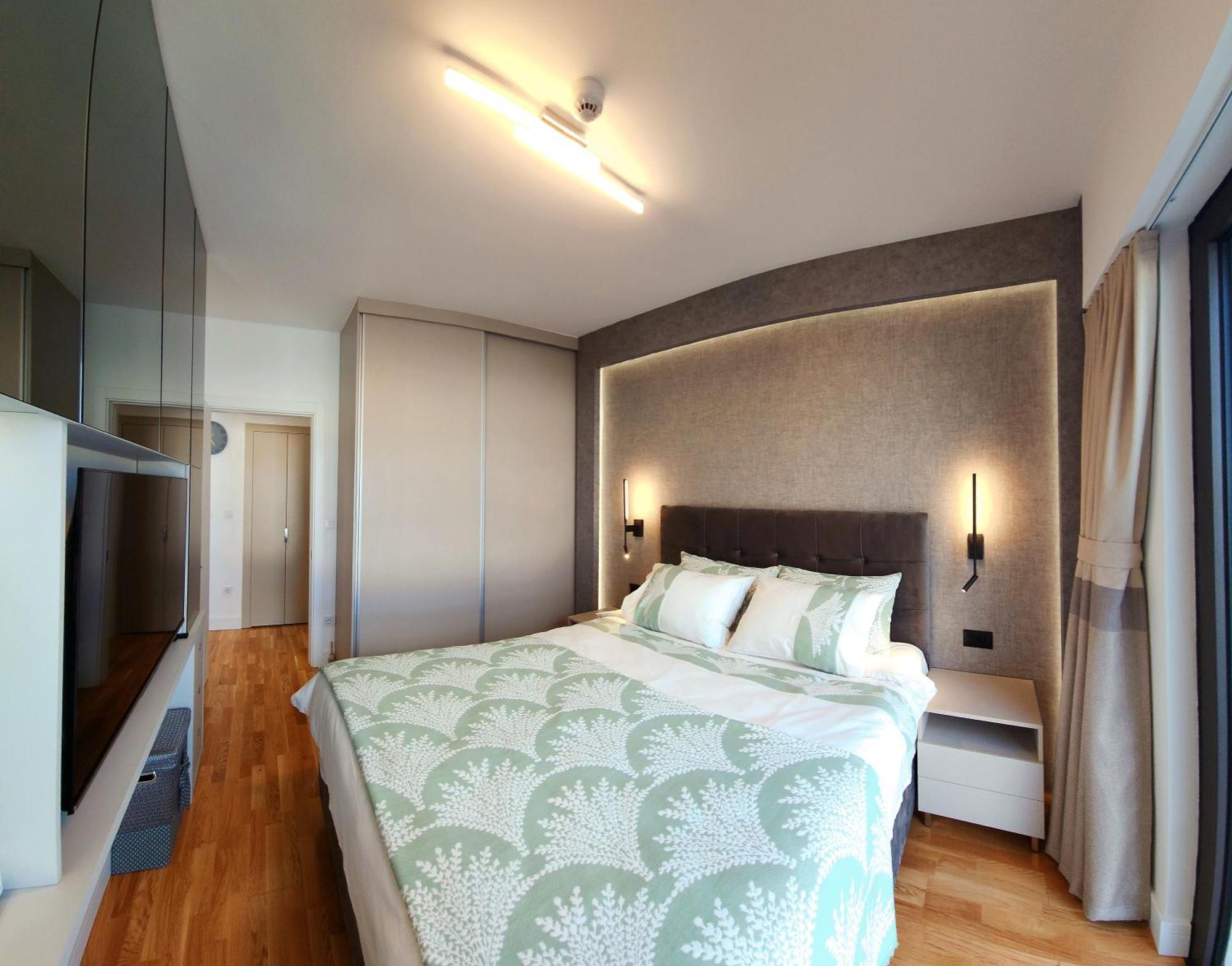 Diamond Residences 10Th Fl. Lux Apt. W/ City View スコピエ エクステリア 写真