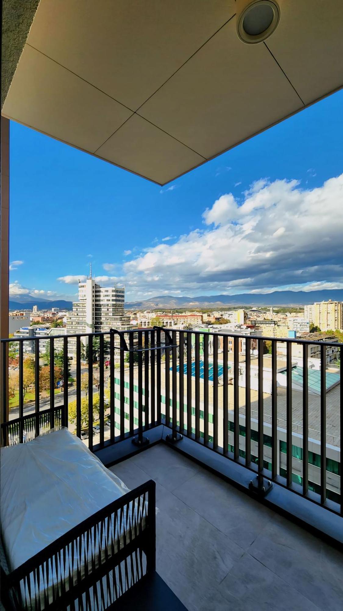 Diamond Residences 10Th Fl. Lux Apt. W/ City View スコピエ エクステリア 写真